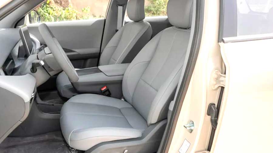 Кроссовер Evolute i-Joy второго поколения уже продается на российском рынке по цене от 1,79 млн. рублей