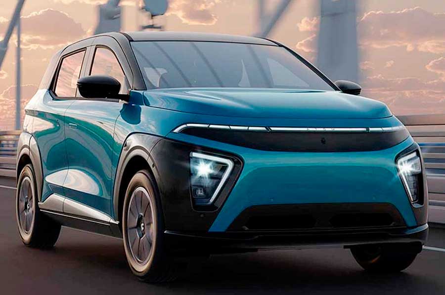 Завод «Москвич» выпустил первый конвейерный электромобиль Атом и готовится к серийному производству