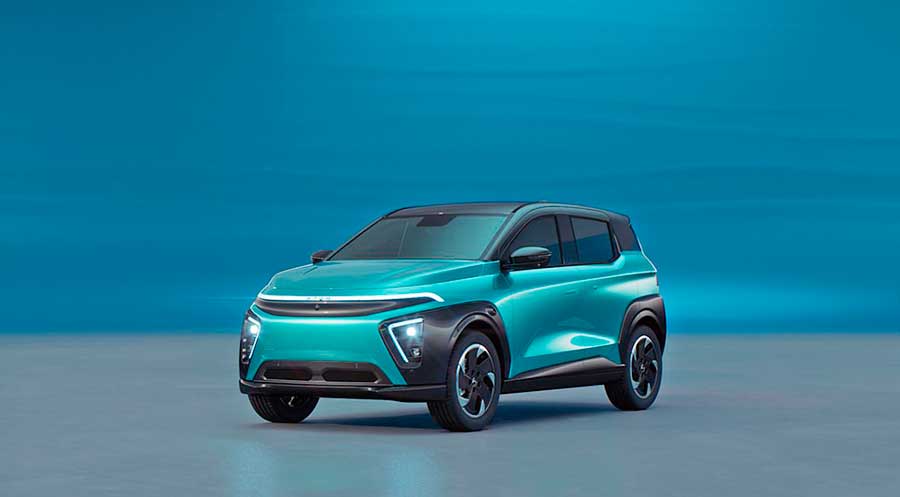 Завод «Москвич» выпустил первый конвейерный электромобиль Атом и готовится к серийному производству