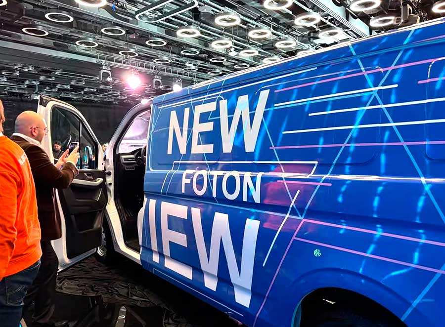 В России стартовали продажи нового фургона Foton View в двух комплектациях, цена — от 3,2 млн рублей