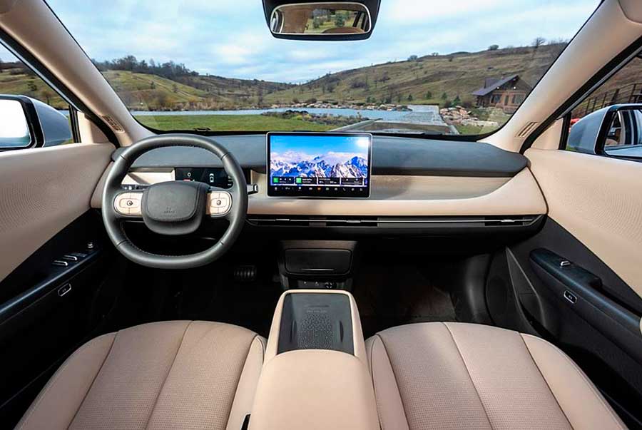 Кроссовер Evolute i-Joy второго поколения уже продается на российском рынке по цене от 1,79 млн. рублей