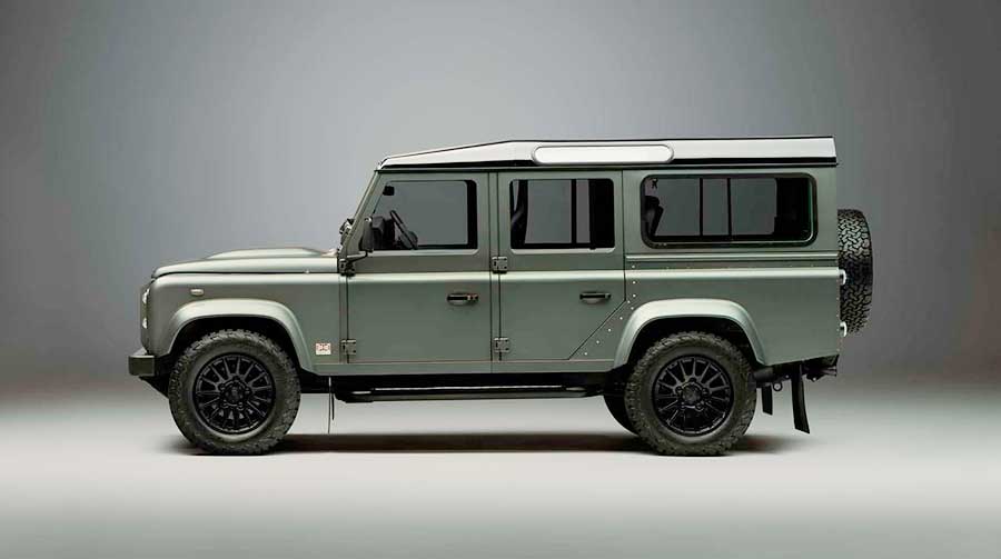 Land Rover Defender Octa. Британская компания «JLR» предлагает заказать классический внедорожник с тюнингом под Octa по цене от 190 000 £