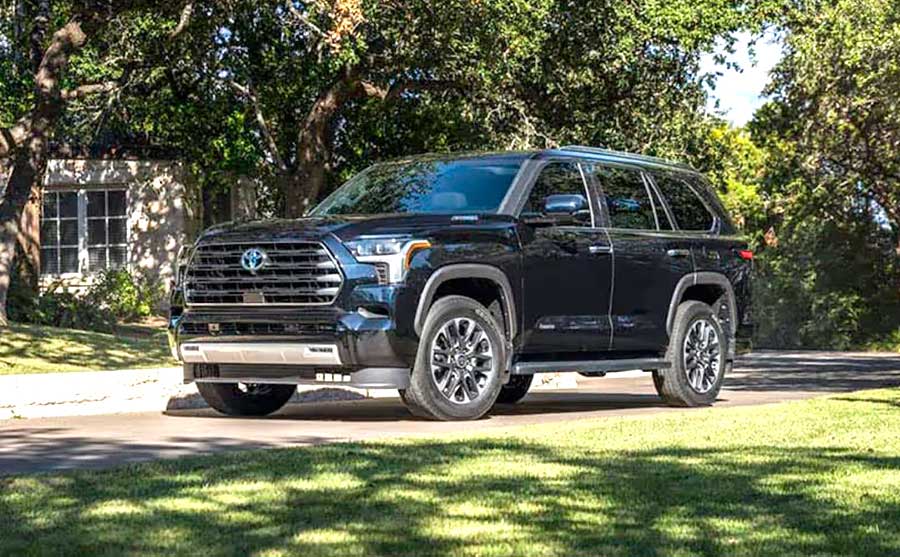 В России появилась достойная замена Land Cruiser 300. Toyota Sequoia — самый «неубиваемый» автомобиль в мире