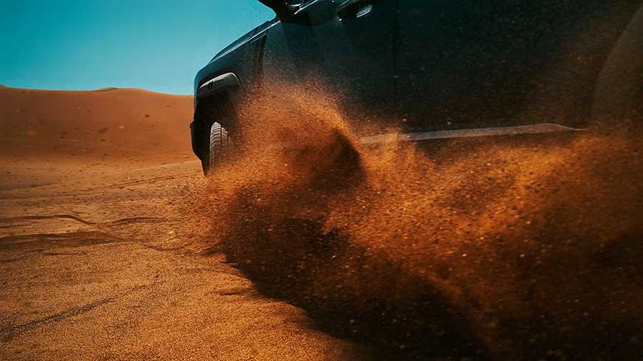 Скоро в РФ стартуют продажи Jetour Zongheng G700 — китайского рамного гибридного внедорожника-амфибии