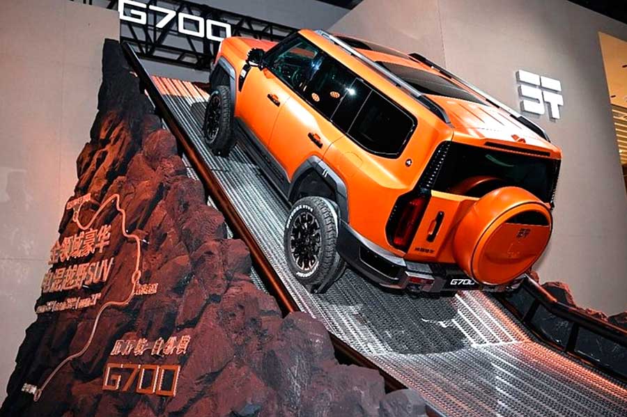 Скоро в РФ стартуют продажи Jetour Zongheng G700 — китайского рамного гибридного внедорожника-амфибии Скоро в РФ стартуют продажи Jetour Zongheng G700 — китайского рамного гибридного внедорожника-амфибии