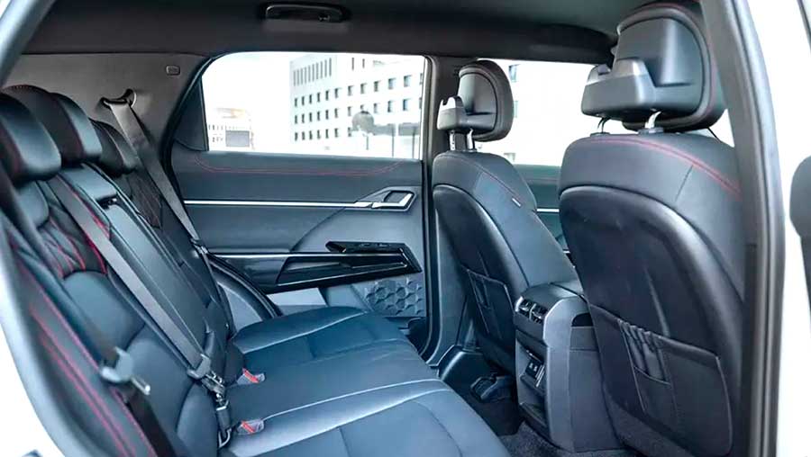 В России стартуют официальные продажи KGM Actyon корейской сборки, с АКПП, передним и полным приводом