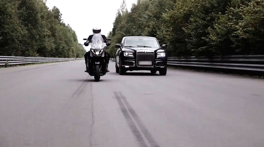 В РФ сертифицирован премиальный электробайк с люлькой Aurus Merlon: 87 л. с., массой 625 кг