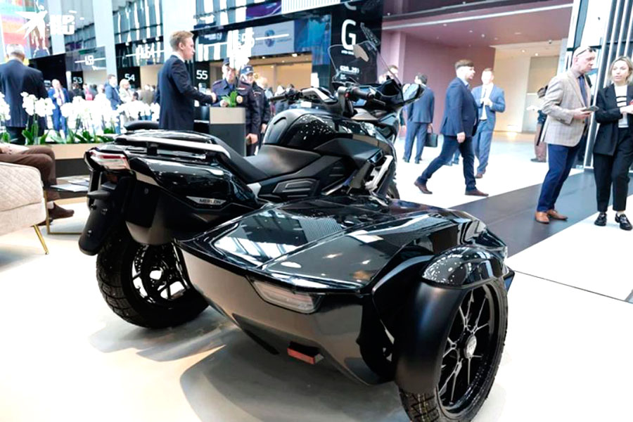 В РФ сертифицирован премиальный электробайк с люлькой Aurus Merlon: 87 л. с., массой 625 кг