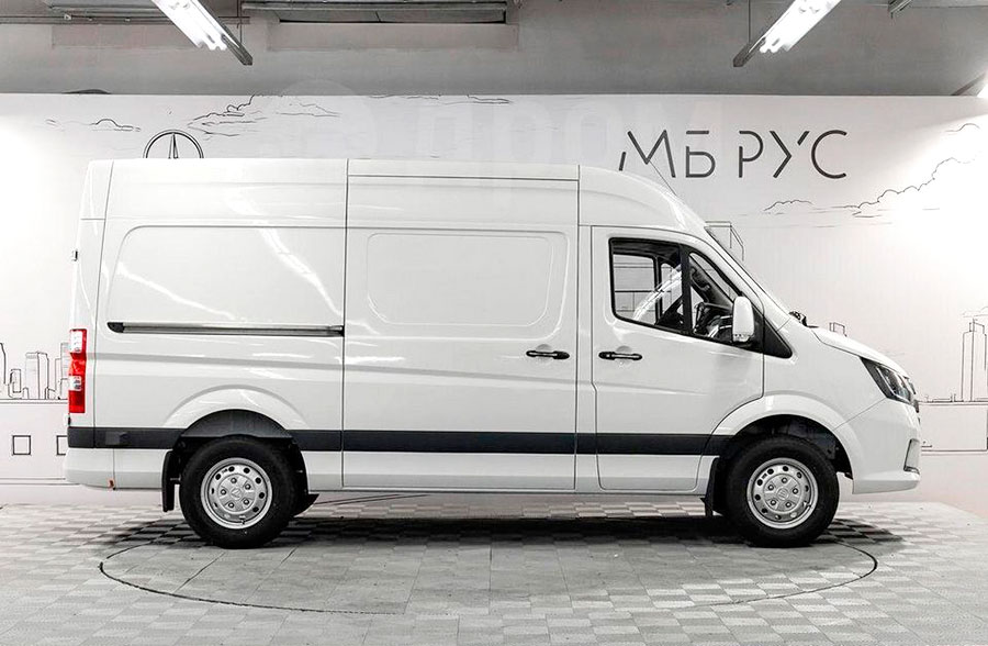 АО «МБ Рус» запустил продажи фургона Foton Toano Pro: 154 л. с., 3 года гарантии, цена — от 3,35 млн. рублей