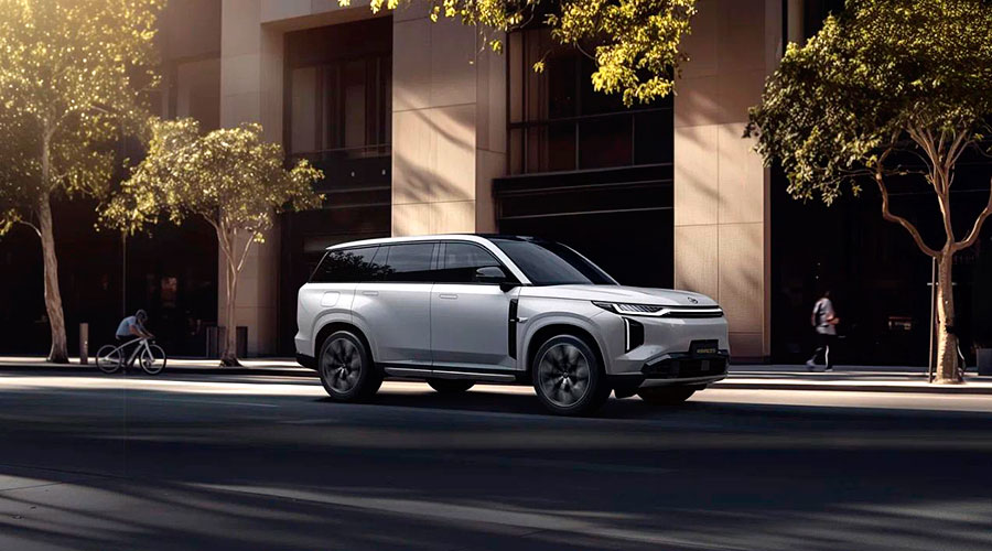 В России принимают предзаказы на гибридный кроссовер GAC S7 по цене — от 5,25 млн. рублей