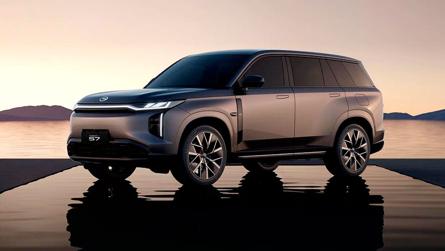 В России принимают предзаказы на гибридный кроссовер GAC S7 по цене — от 5,25 млн. рублей