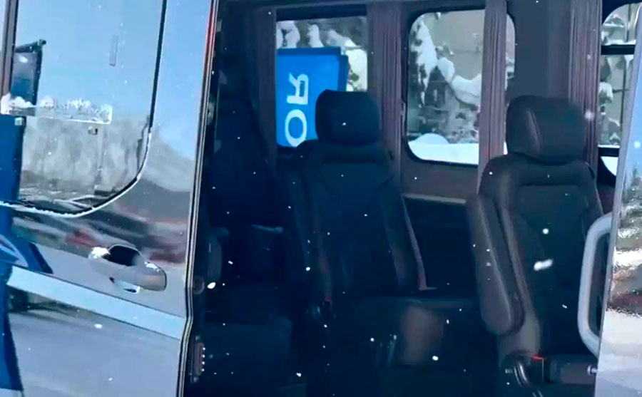 На форуме FleetWorld представлен экономичный микроавтобус для корпоративных парков — девятиместный Avior V90 Business