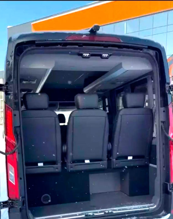 На форуме FleetWorld представлен экономичный микроавтобус для корпоративных парков — девятиместный Avior V90 Business