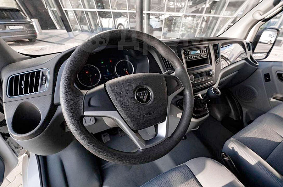 АО «МБ Рус» запустил продажи фургона Foton Toano Pro: 154 л. с., 3 года гарантии, цена — от 3,35 млн. рублей