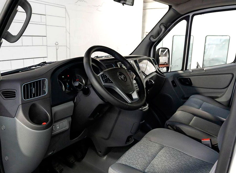 АО «МБ Рус» запустил продажи фургона Foton Toano Pro: 154 л. с., 3 года гарантии, цена — от 3,35 млн. рублей