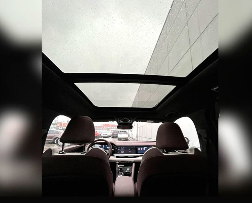 Надежный корейский кроссовер Hyundai Santa Fe возвращается на российский рынок