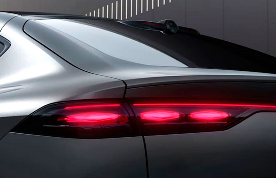 В РФ сертифицирован премиальный электрокроссовер GAC Hyptec HT с запасом хода 825 км, дверями-крыльями и официальной гарантией 5 лет