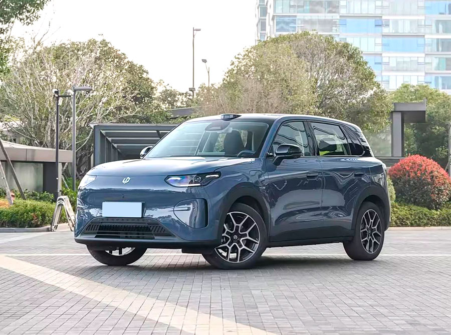 В КНР продается новый электрический паркетник Leapmotor A10 с технологиями флагмана по цене бюджетника