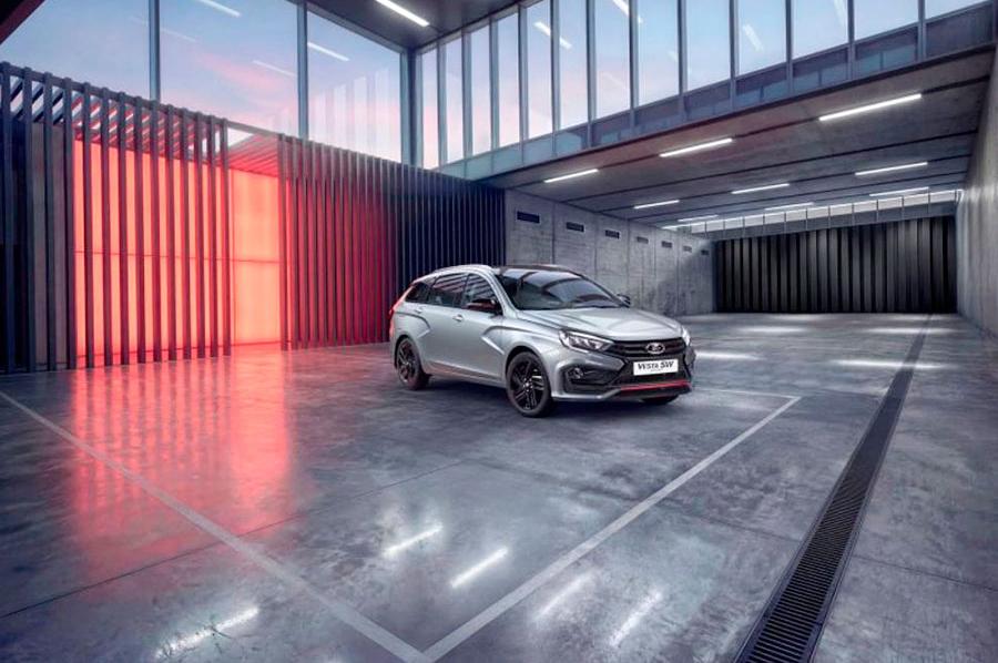 Седан и универсал LADA Vesta Sport 2026 продается в салонах дилеров по цене от 2,35 млн. руб.