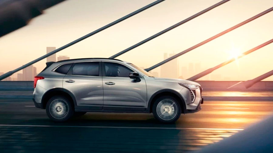 Эволюция лидера продаж: в салоны российских дилеров поступил Haval Jolion 2026 с новым мотором