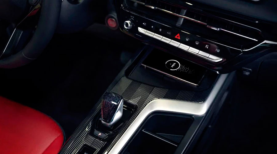 Эволюция лидера продаж: в салоны российских дилеров поступил Haval Jolion 2026 с новым мотором