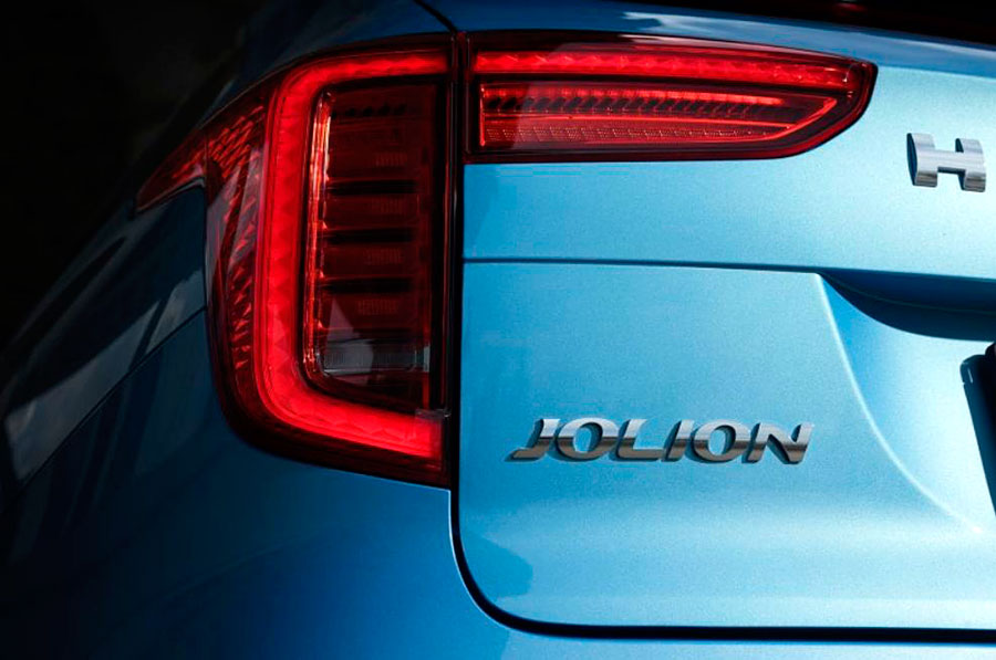 Эволюция лидера продаж: в салоны российских дилеров поступил Haval Jolion 2026 с новым мотором