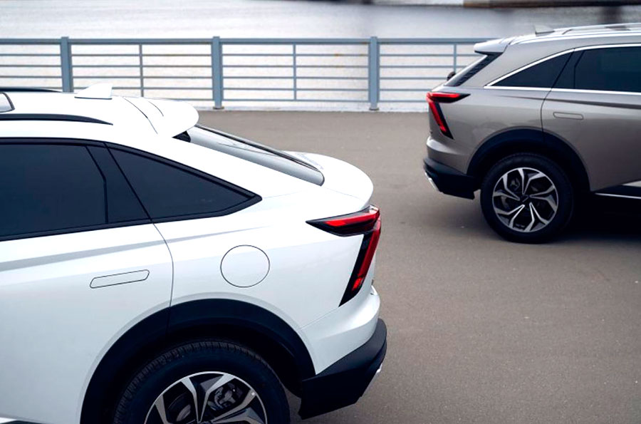 Скоро в российские автосалоны поступит стильный купеобразный кроссовер нового поколения Haval F7x 2026