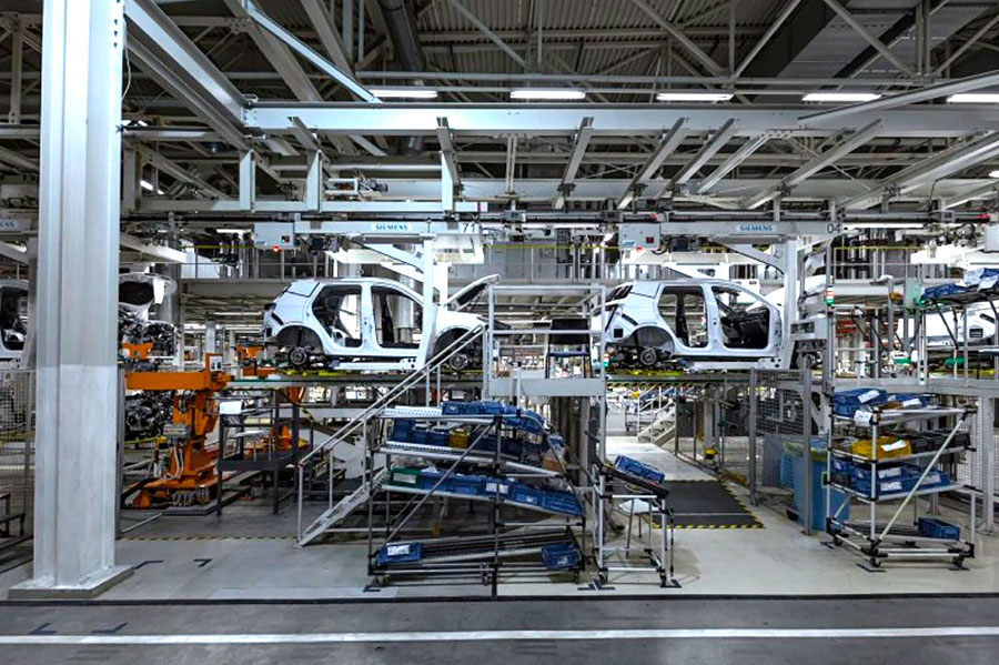 Бывший завод «Volkswagen» в Калуге готовится к выпуску семиместного Tenet T9