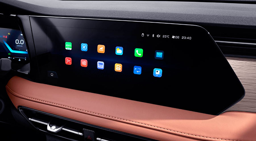 В салонах дилеров продается Changan CS75 Pro с салоном на 5 или 7 мест по цене: 2,665-2,885 млн. рублей