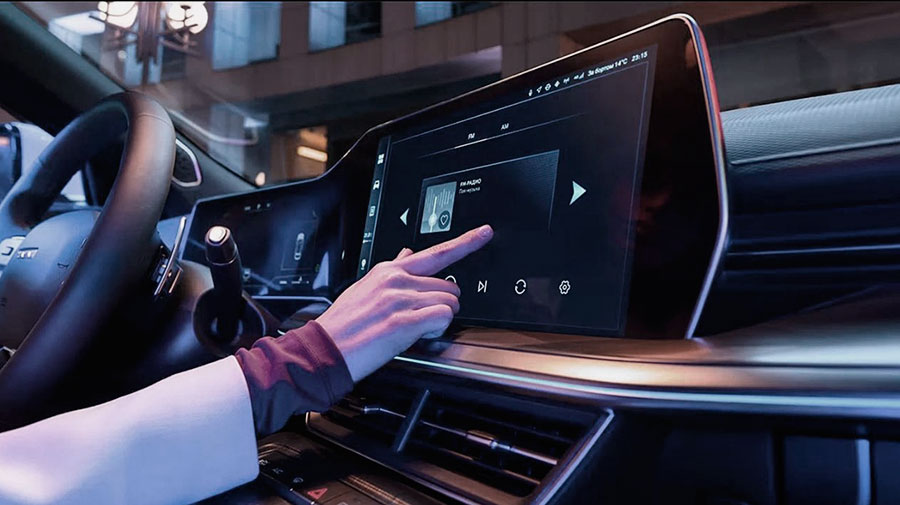 Скоро в российские автосалоны поступит стильный купеобразный кроссовер нового поколения Haval F7x 2026