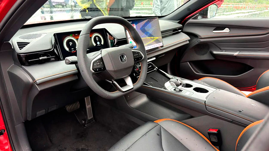 Обновленный спортивный лифтбек Changan Uni-V 2026 скоро приедет в Россию