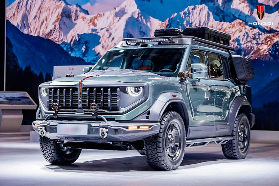 Показанный на Пекинском автосалоне рамный гибрид Hongqi P567 до конца 2026 года поступит в автосалоны КНР