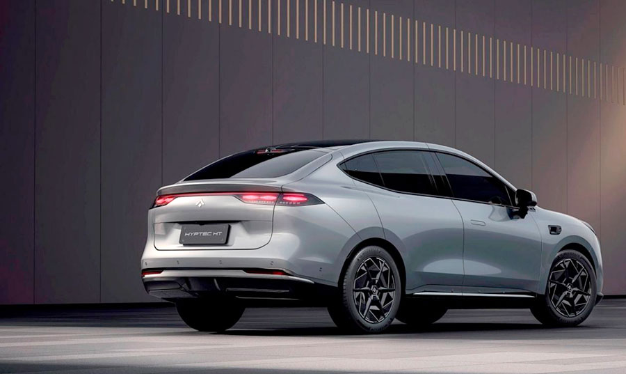 На российском рынке оформляют предзаказы на электрокроссовер GAC Hyptec HT