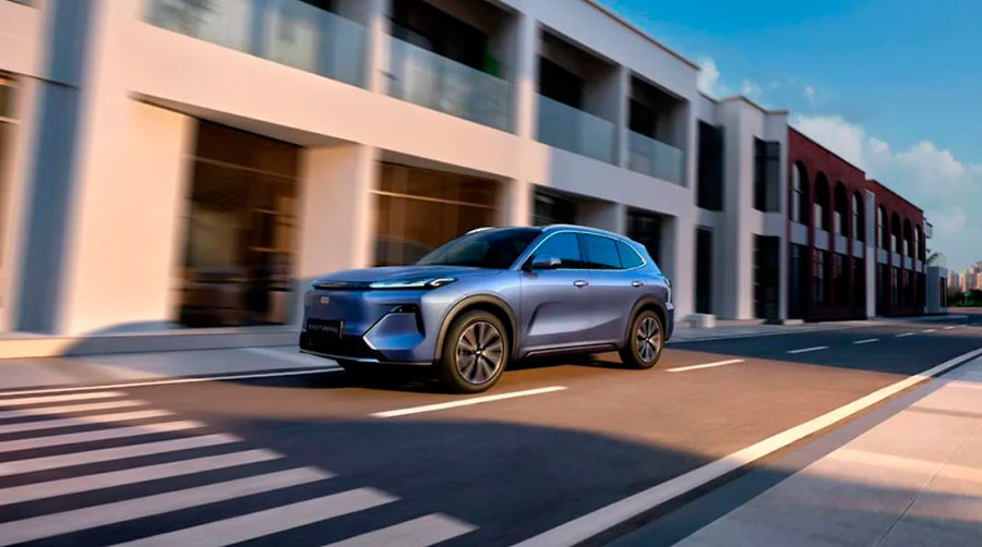 Цены и комплектации последовательного гибрида Geely EX5 EM-R для России