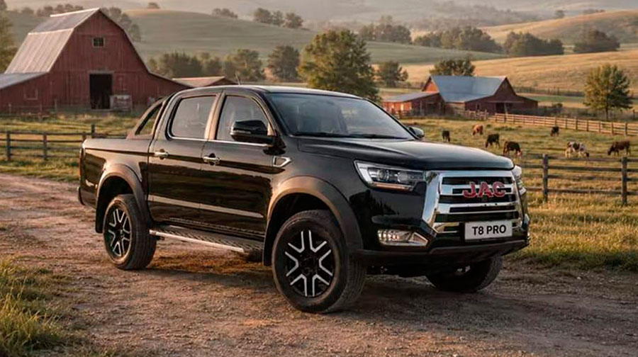 JAC T8 PRO возвращается в Россию: два мотора и богатое оснащение